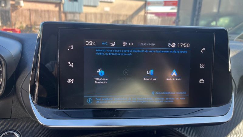 PEUGEOT 2008 II 1.5 BLUE HDI 110 ALLURE 2021