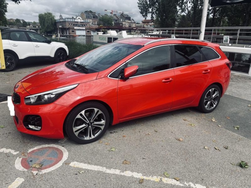 KIA Cee'd CEED 1.0 TGDI 120ch GT LINE GPS Sièges chauffants Caméra de recul