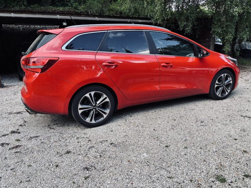 KIA Cee'd CEED 1.0 TGDI 120ch GT LINE GPS Sièges chauffants Caméra de recul