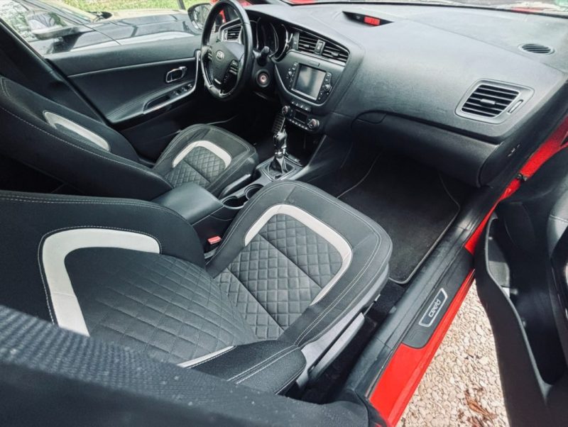 KIA Cee'd CEED 1.0 TGDI 120ch GT LINE GPS Sièges chauffants Caméra de recul