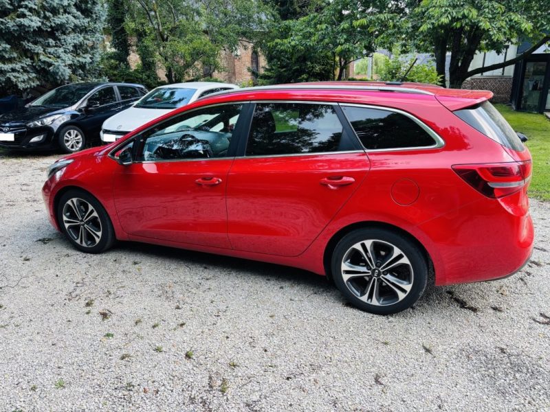 KIA Cee'd CEED 1.0 TGDI 120ch GT LINE GPS Sièges chauffants Caméra de recul