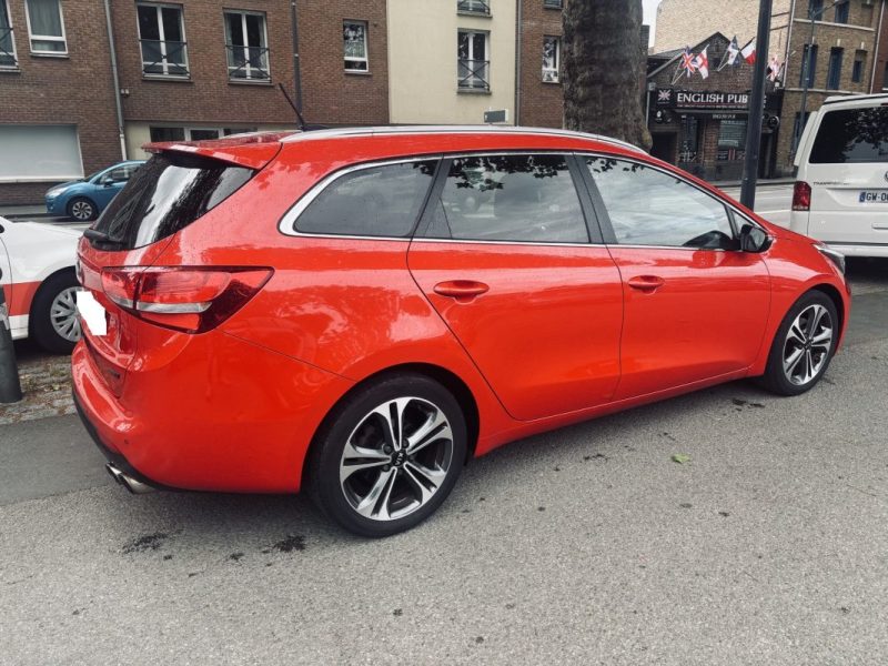 KIA Cee'd CEED 1.0 TGDI 120ch GT LINE GPS Sièges chauffants Caméra de recul