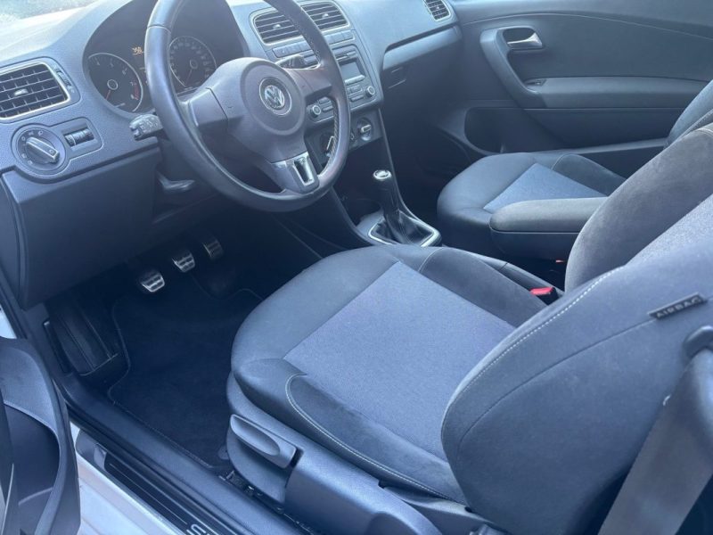 VW Volkswagen Polo 1.2 70ch Style 1ère main Toit ouvrant panoramique
