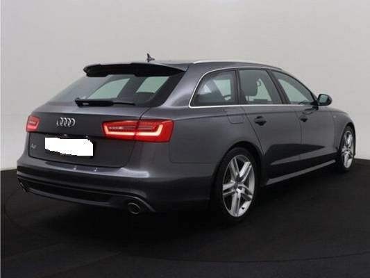 Audi A6 3.0 TDI S line Boite automatique Toit panoramique Keyless go etc 
