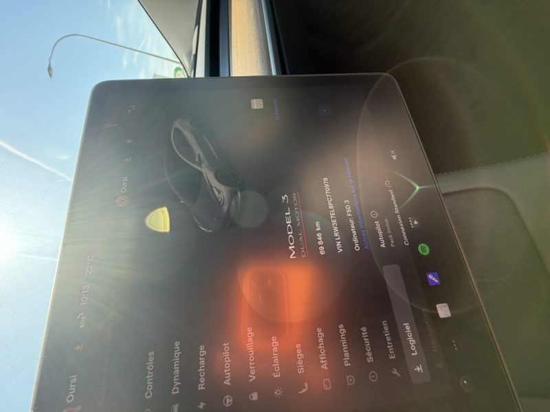TESLA MODEL 3 PERFORMANCE 2023