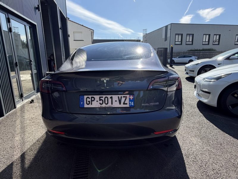 TESLA MODEL 3 PERFORMANCE 2023