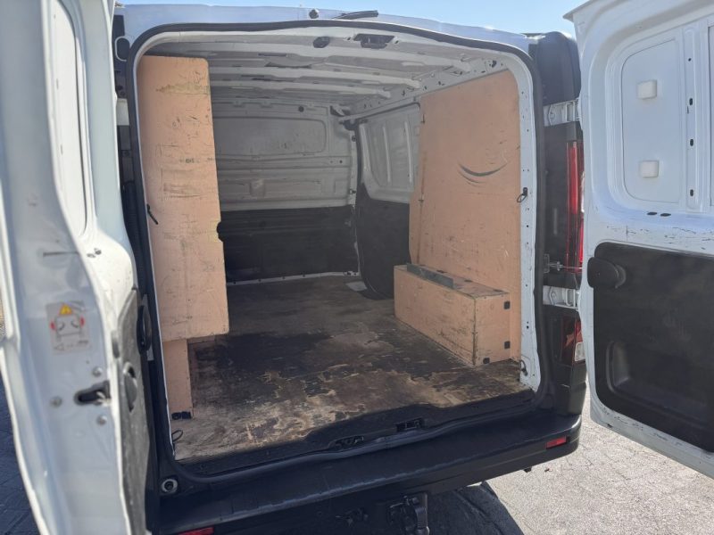 RENAULT TRAFIC L1H1 1000 1.6 DCI 120CH CONFORT EURO6 2017 TTC