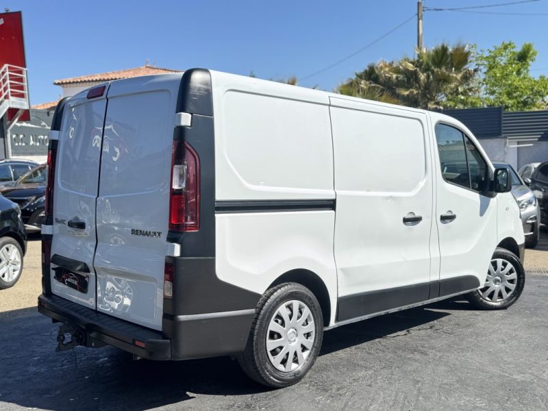 RENAULT TRAFIC L1H1 1000 1.6 DCI 120CH CONFORT EURO6 2017 TTC