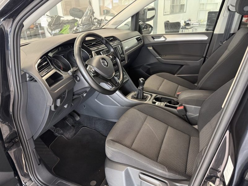 VOLKSWAGEN TOURAN 1.6 TDI 110 CONFORTLINE 7P 2016