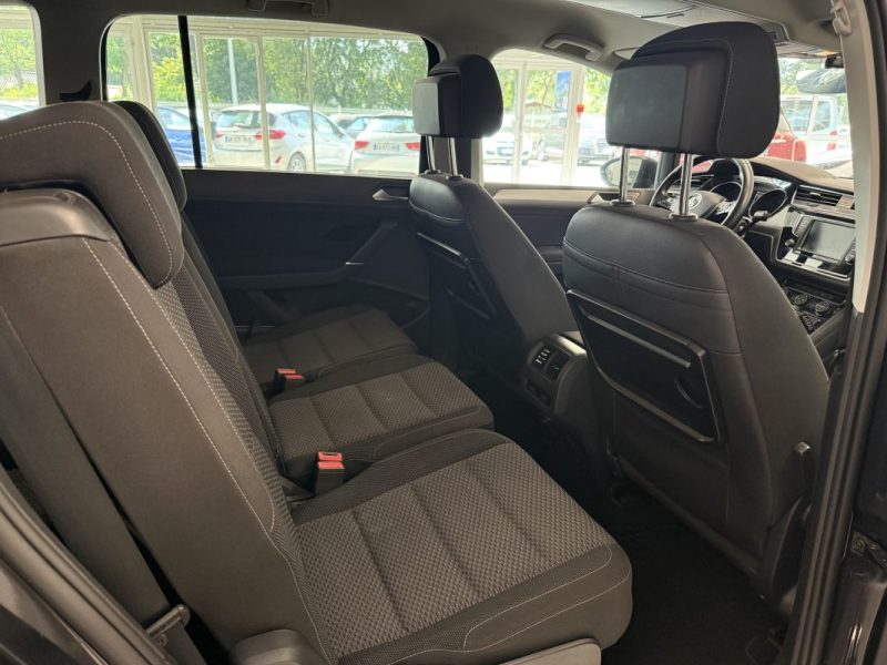 VOLKSWAGEN TOURAN 1.6 TDI 110 CONFORTLINE 7P 2016