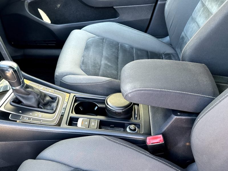 VOLKSWAGEN GOLF 7 CARAT 2013 2.0L TDI 150 CH AUTOMATIQUE GARANTIE 12 MOIS