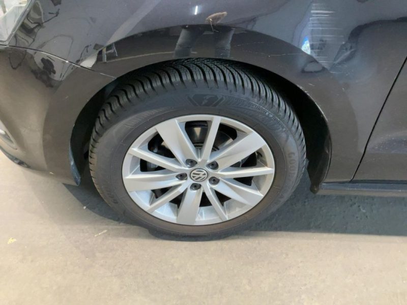 VOLKSWAGEN POLO 1.0 CONFORTLINE 50369km