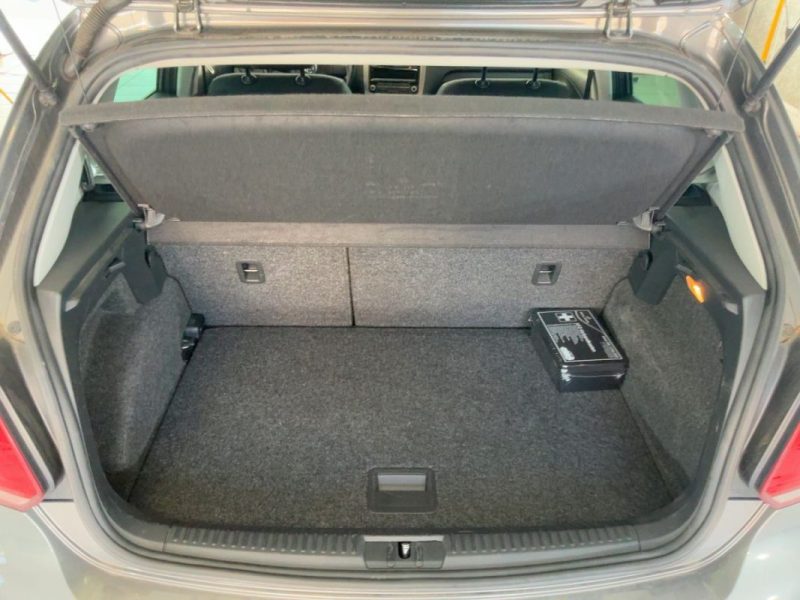 VOLKSWAGEN POLO 1.2 TSI LIFE 90CH 1ère main Sièges chauffants
