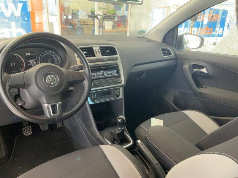 VOLKSWAGEN POLO 1.2 TSI LIFE 90CH 1ère main Sièges chauffants