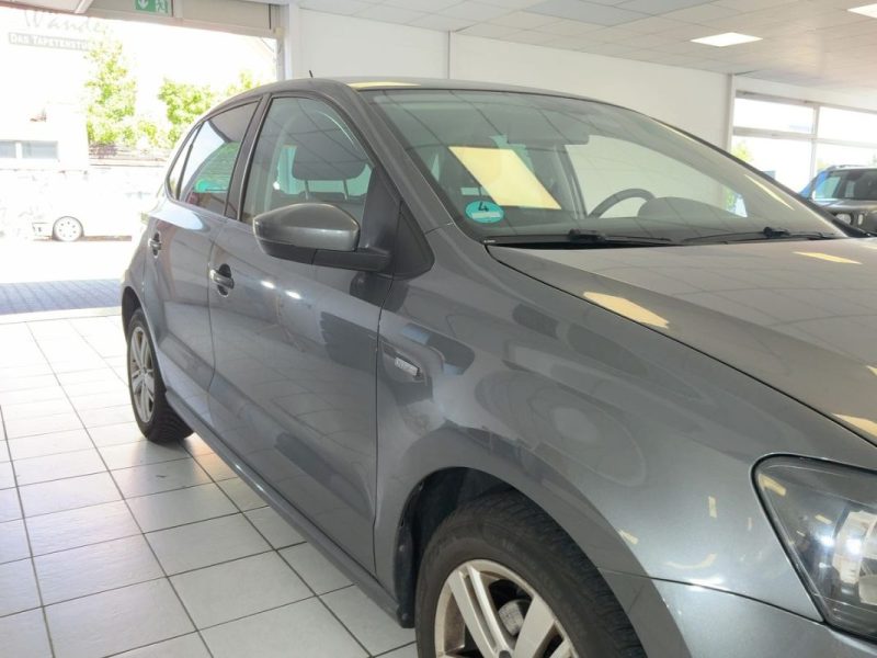 VOLKSWAGEN POLO 1.2 TSI LIFE 90CH 1ère main Sièges chauffants