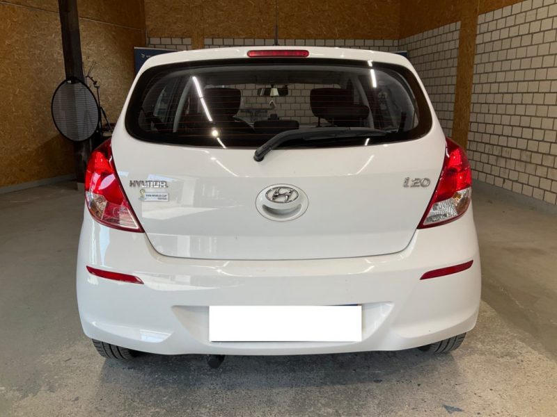 HYUNDAI I20 1.2 85CH FIFA WORLD CUP EDITION 