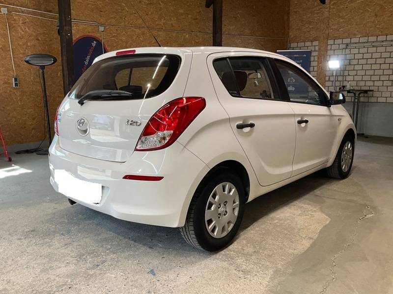 HYUNDAI I20 1.2 85CH FIFA WORLD CUP EDITION 