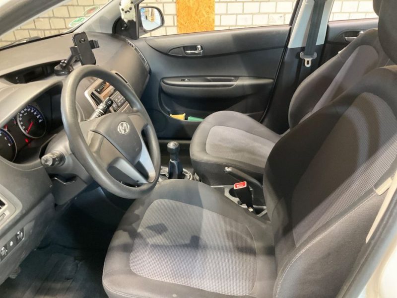 HYUNDAI I20 1.2 85CH FIFA WORLD CUP EDITION 