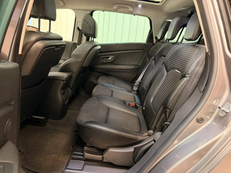 Renault Grand Scenic IV 1.6 DCI 130 INTENS 7 places