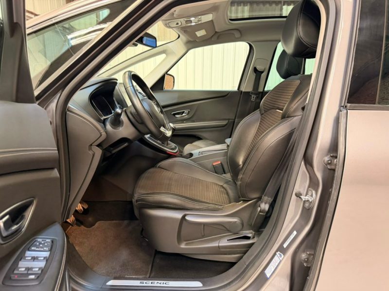 Renault Grand Scenic IV 1.6 DCI 130 INTENS 7 places