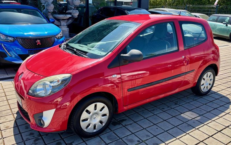 RENAULT TWINGO II 1.2i 65 ch EXPRESSION 2010