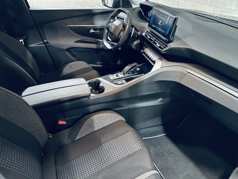 PEUGEOT 3008 1.5 BLUE HDI 130ch ACTIVE BUSINESS