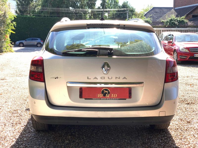 RENAULT LAGUNAIII 1.5 DCI 110 AUTHENTIQUE 2010