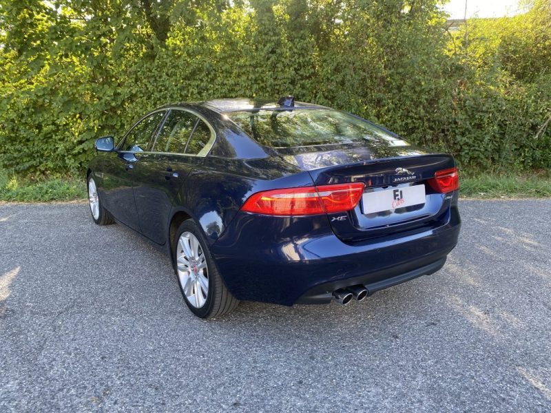 Jaguar XE 2.0 D 180ch Prestige BVA - Caméra - Cuir chauffants - Alarme