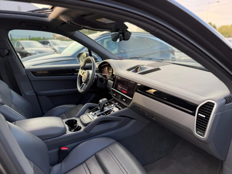 PORSCHE CAYENNE 462ch 3.0 V6 E-HYBRID