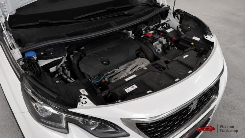 Peugeot 3008 GT Hybrid rechargeable 225 ch e-EAT8 – 84 990 km – Suivi complet
