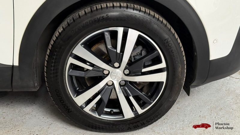 Peugeot 3008 GT Hybrid rechargeable 225 ch e-EAT8 – 84 990 km – Suivi complet