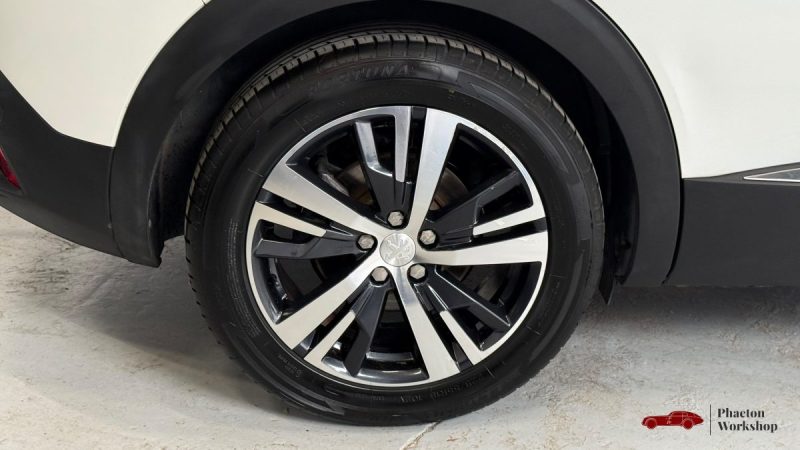 Peugeot 3008 GT Hybrid rechargeable 225 ch e-EAT8 – 84 990 km – Suivi complet