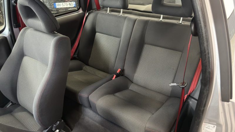 VOLKSWAGEN LUPO GTI 1.6 16V 125 CH – Garantie 12 Mois – BV6 – CLIM - Chargeur 6CD - FRANCAISE