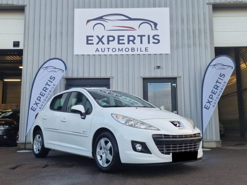 PEUGEOT 207 FOREVER 1.4 i 95CV 2012