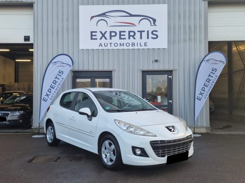 PEUGEOT 207 FOREVER 1.4 i 95CV 2012