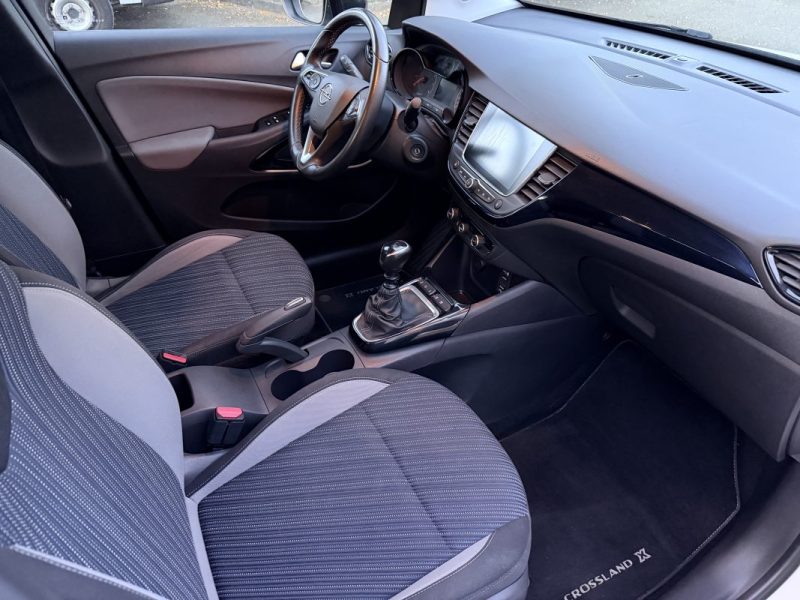OPEL CROSSLAND INNOVATION ESSENCE TURBO 130ch