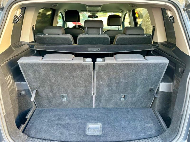 VOLKSWAGEN TOURAN 1.6 TDI 115 SOUND DSG7 7 Places