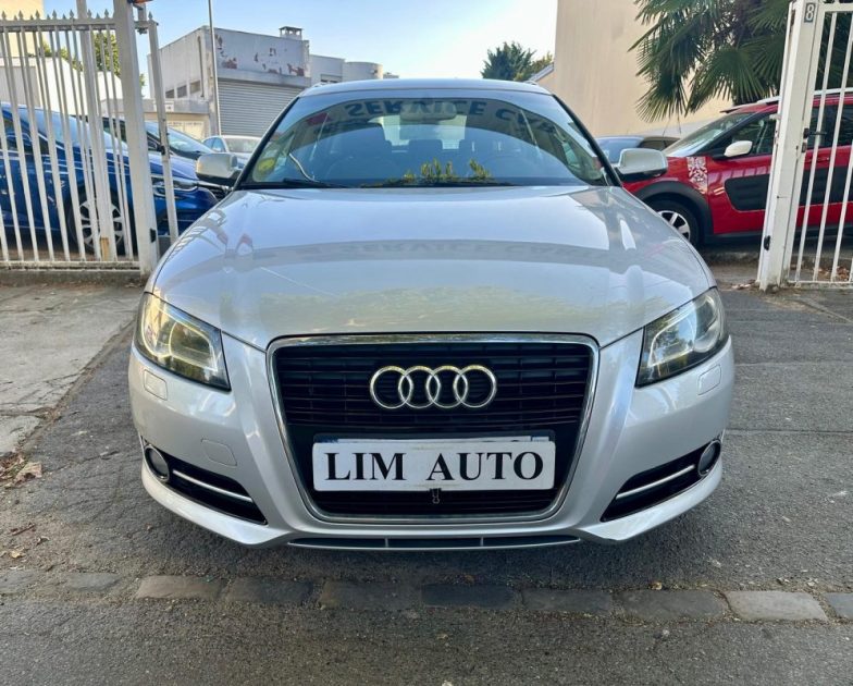 AUDI A3 SportBack 1.6 TDI 105 AMBIENTE