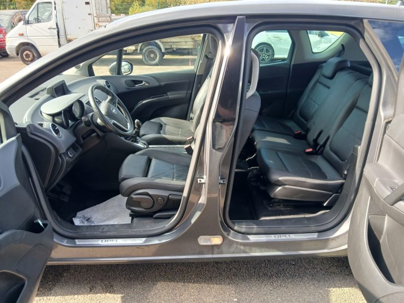OPEL MERIVA B  1.7 CDTI 130 CV  2010 ***VENDU DANS L'ETAT A PRO OU EXPORT***