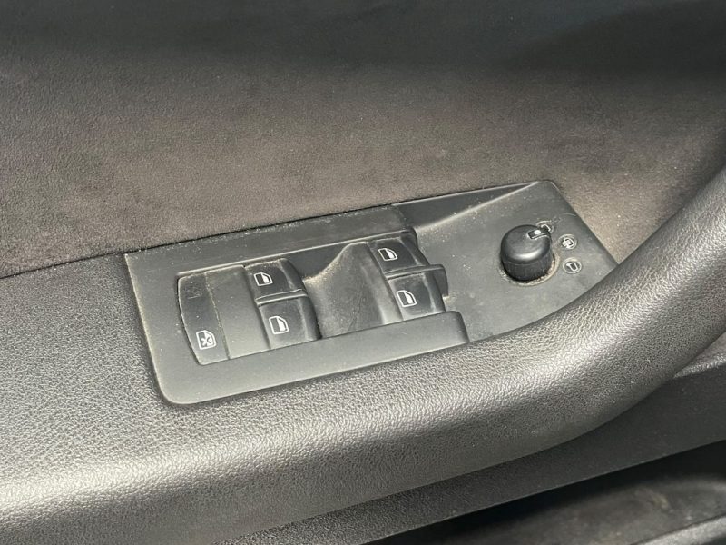 🚗 AUDI A3 SPORTBACK 2.0 TDI 140ch ⚙️ 📡 Radars de recul ♨️ Sièges chauffants ❄️ Climatisation