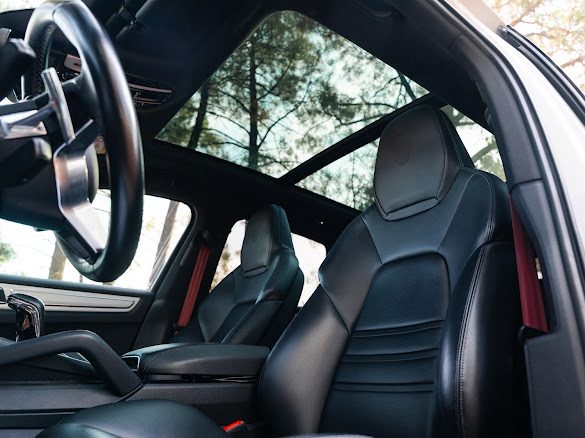 PORSCHE CAYENNE 3.0 V6 E-HYBRID /PORSCHE APPROUVED/