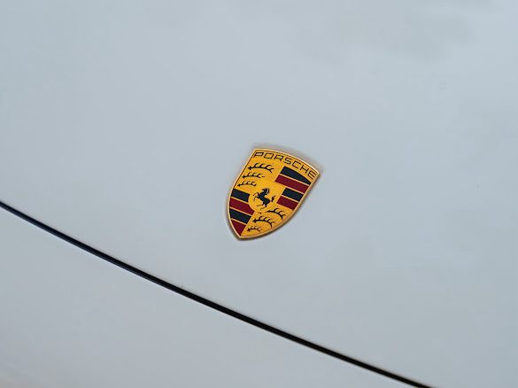 PORSCHE CAYENNE 3.0 V6 E-HYBRID /PORSCHE APPROUVED/