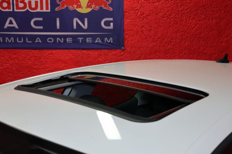 🟢 Volkswagen golf 6 VI 1.6 TDI 105 cv Phone GarantieGps Sièges Chauffants Toit Ouvrant