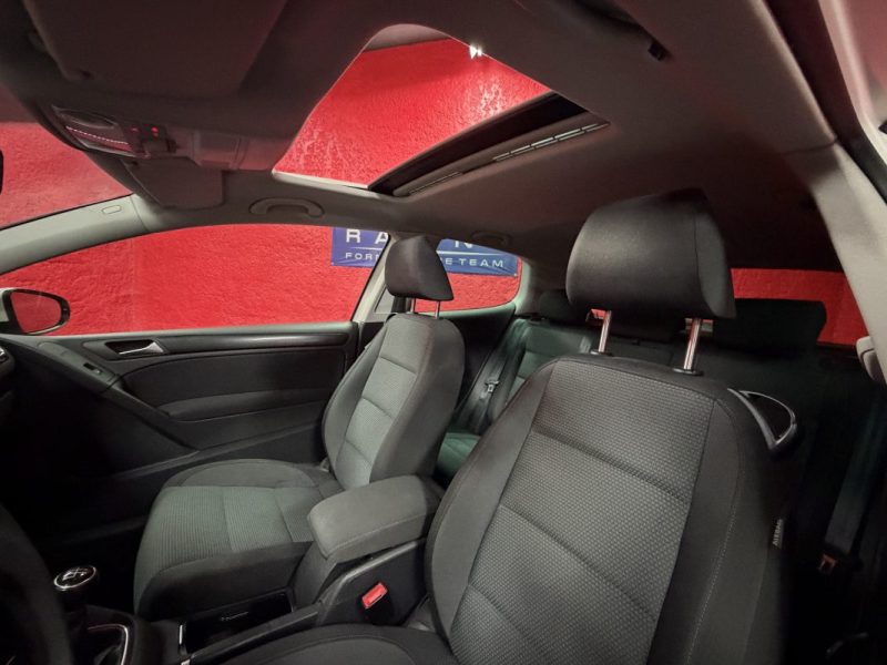 🟢 Volkswagen golf 6 VI 1.6 TDI 105 cv Phone GarantieGps Sièges Chauffants Toit Ouvrant