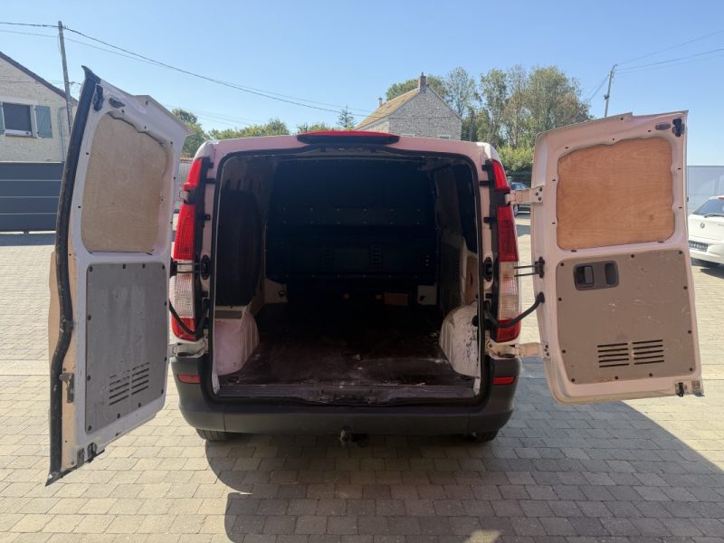 MERCEDES-BENZ  VITO 109 CDI COMPACT 2009