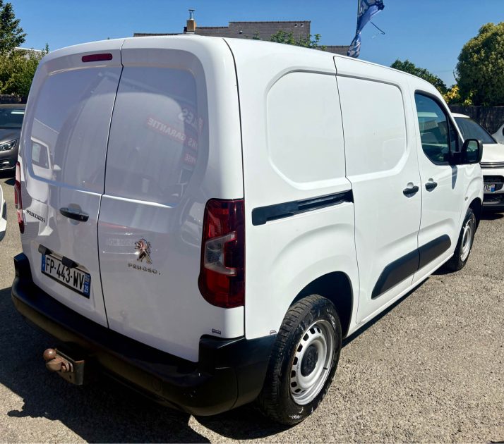 PEUGEOT PARTNER 