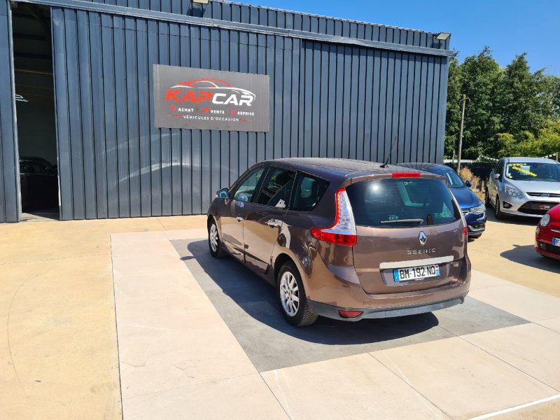 RENAULT SCENICIII GRAND 1.5 DCI 110 EXPRESSION EDC 7P 2011