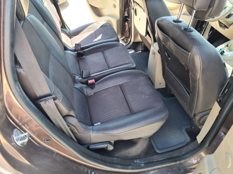 RENAULT SCENICIII GRAND 1.5 DCI 110 EXPRESSION EDC 7P 2011