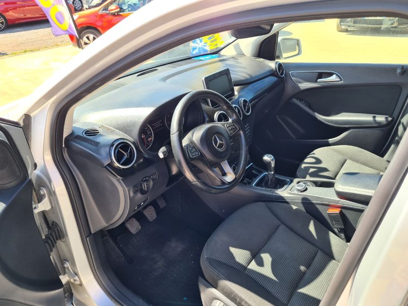 MERCEDES CLASSE B B180 CDI 109 BUSINESS 2014