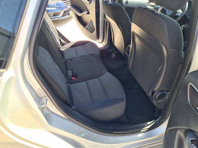 MERCEDES CLASSE B B180 CDI 109 BUSINESS 2014